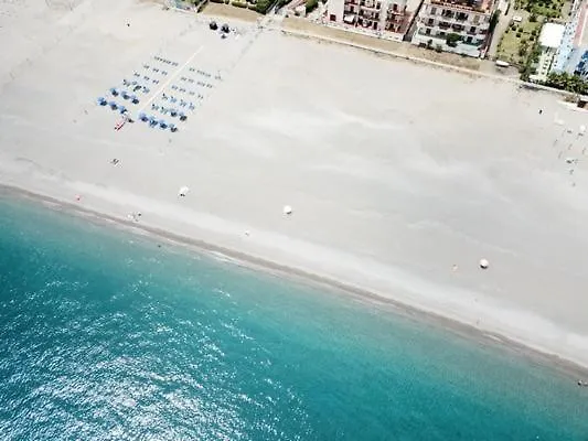 Villetta Cecilia - Casa Al Mare Giardini Naxos