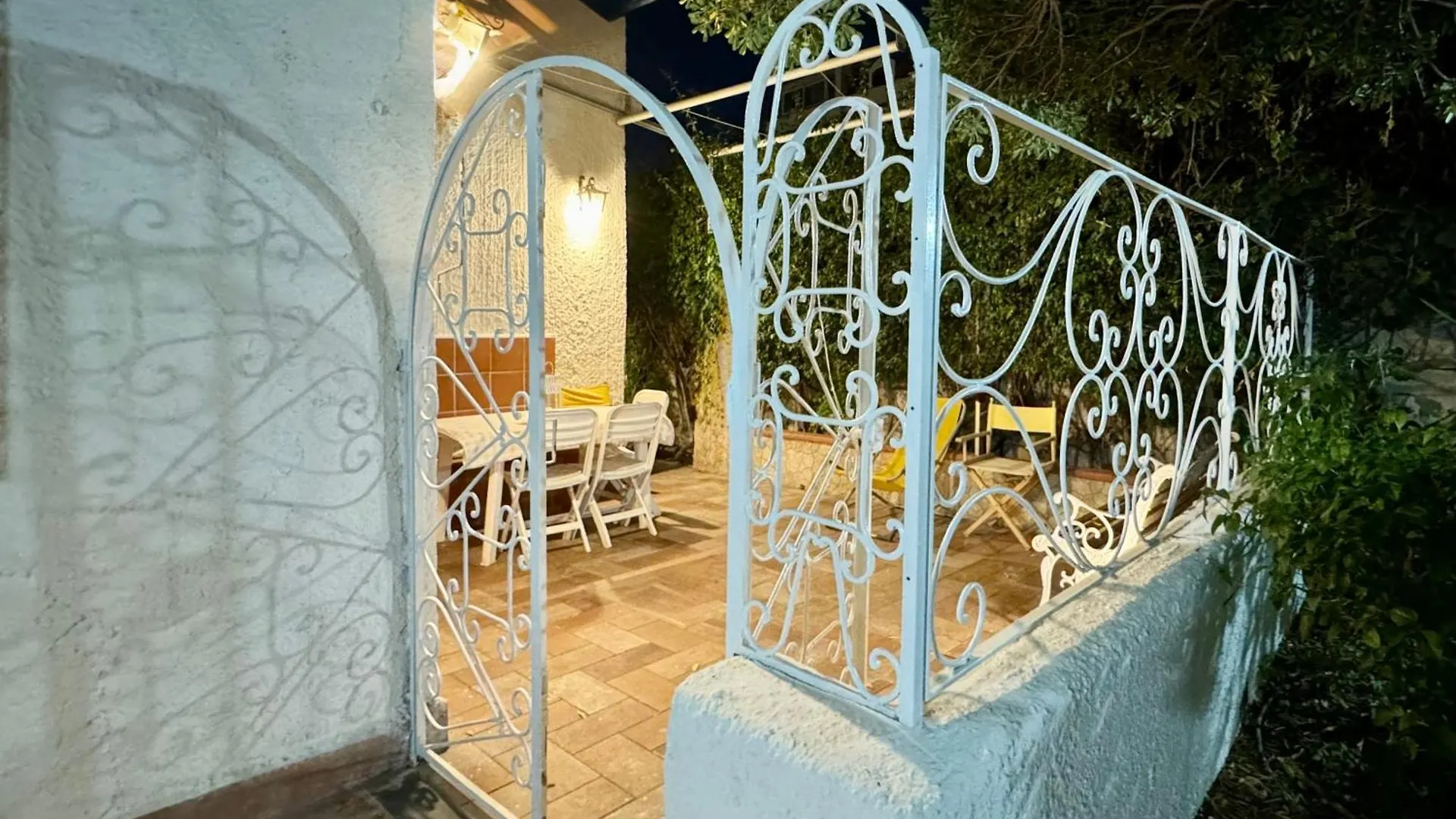 Villetta Cecilia - Casa Al Mare Giardini Naxos 0*,  Italy