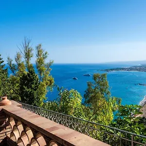 Casa Ariadne Giardini Naxos