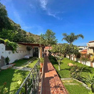 Nocleg ze śniadaniem Vittoria, Giardini-Naxos